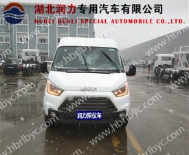 伴随着2018年的第一场雪，江铃特顺殡仪车发往贵族毕节