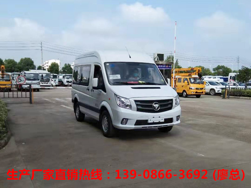 福田图雅诺短轴殡仪车